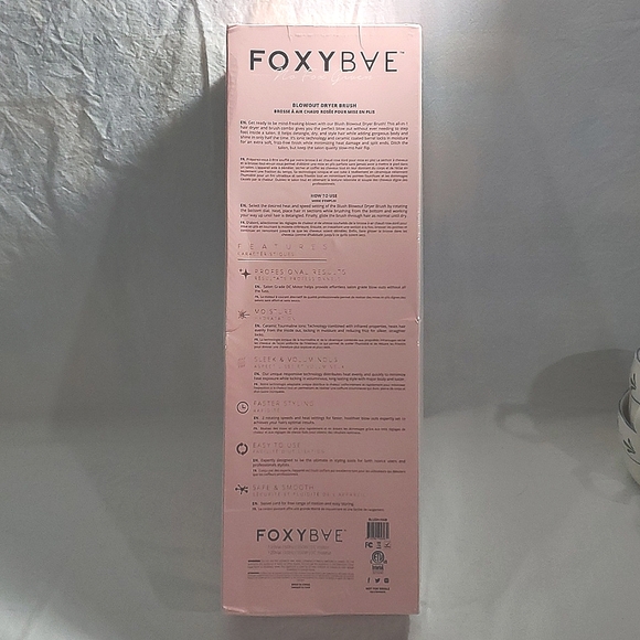 FOXYBAE Blowout Dryer Brush New in Box - Picture 6 of 6